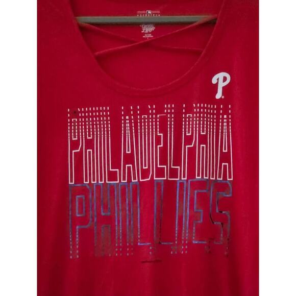 Philadelphia Phillies Women’s Top NWT– Genuine MLB Merchandise (L) - Picture 2 of 4
